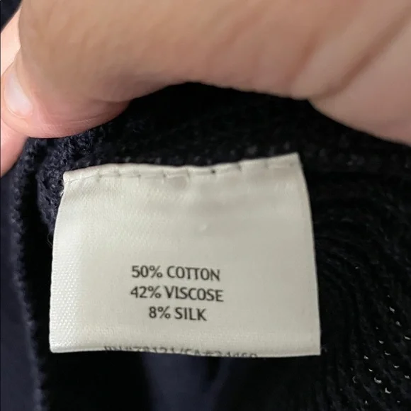 Eileen Fisher Silk Blend Like New Santana Knit V-Neck Navy Sweater Size Large - Picture 6 of 6